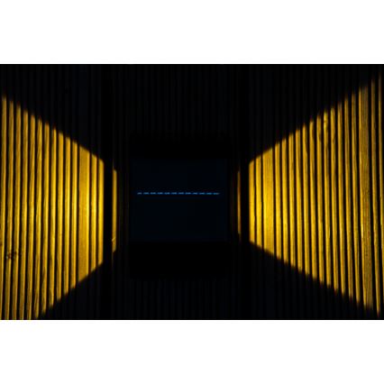 LED Solárne nástenné svietidlo so senzorom LED/2W/5V IP54 1300 mAh