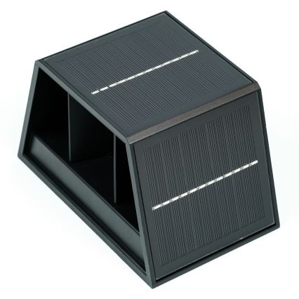 LED Solárne nástenné svietidlo so senzorom LED/2W/5V IP54 1300 mAh