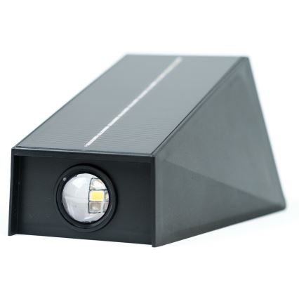 LED Solárne nástenné svietidlo so senzorom LED/2W/5V IP54 1300 mAh