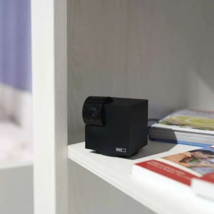Inteligentná vnútorná otočná kamera s pohybovým senzorom GoSmart 5V Wi-Fi Tuya čierna