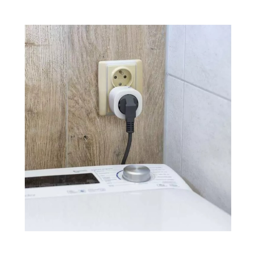 Inteligentná zásuvka GoSmart 3680 W/230 V/16 A Wi-Fi Tuya