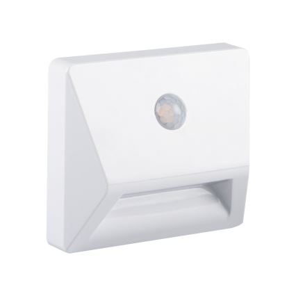 Zabudovateľné LED svietidlo s pohybovým a súmrakovým senzorom IRS LED/0,3W/3xAAA IP54 biela