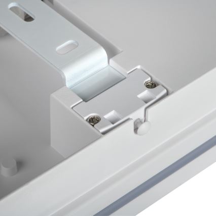 LED Vonkajšie stropné svietidlo so senzorom pohybu BENO LED/12/18W/230V 3000/3500/4000K IP65 biela hranatý