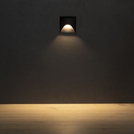 LED schodiskové svietidlo EXIN LED/2,5W/230V 3000K IP65 čierne hranaté