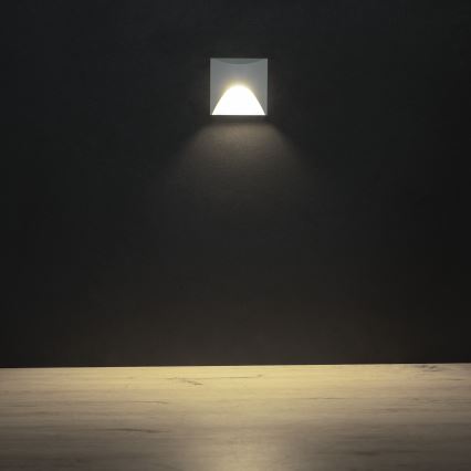 Schodiskové svietidlo EXIN LED/2,5W/230V 4000K IP65 biele hranaté