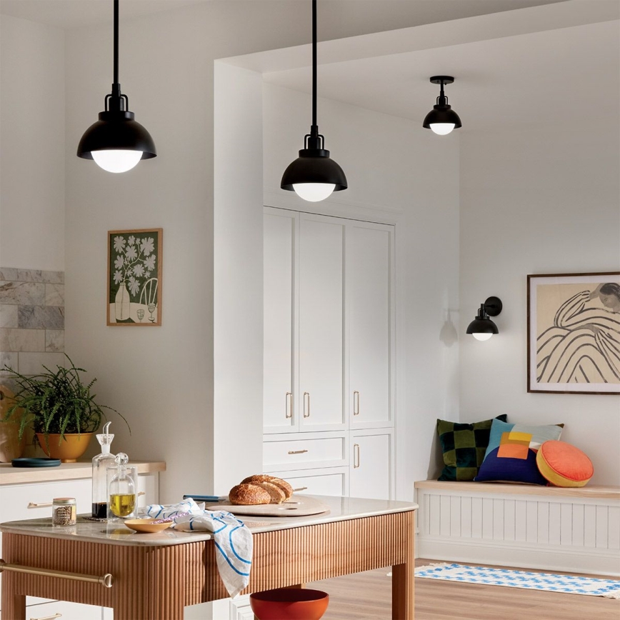 Kichler - Nástenná lampa NIVA 1xE27/40W/230V čierna