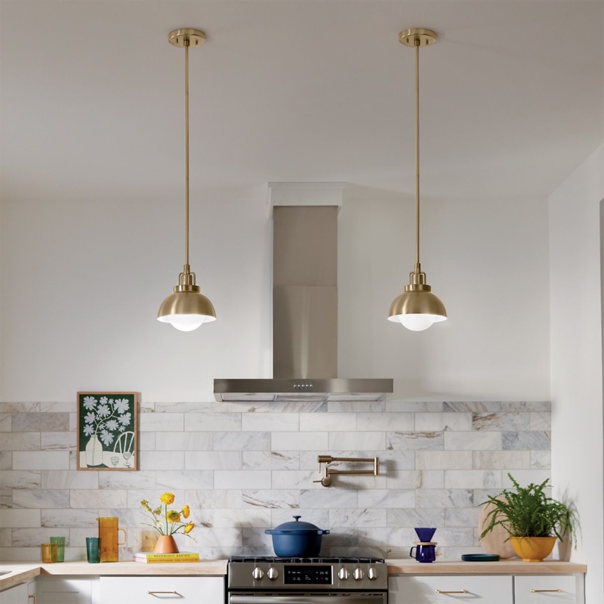 Kichler - Nástenná lampa NIVA 1xE27/40W/230V mosadz