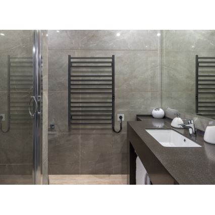 Kúpeľňový rebríkový radiátor HF GREENWICH 170W/230V 77x53 cm čierny pravý guľatý