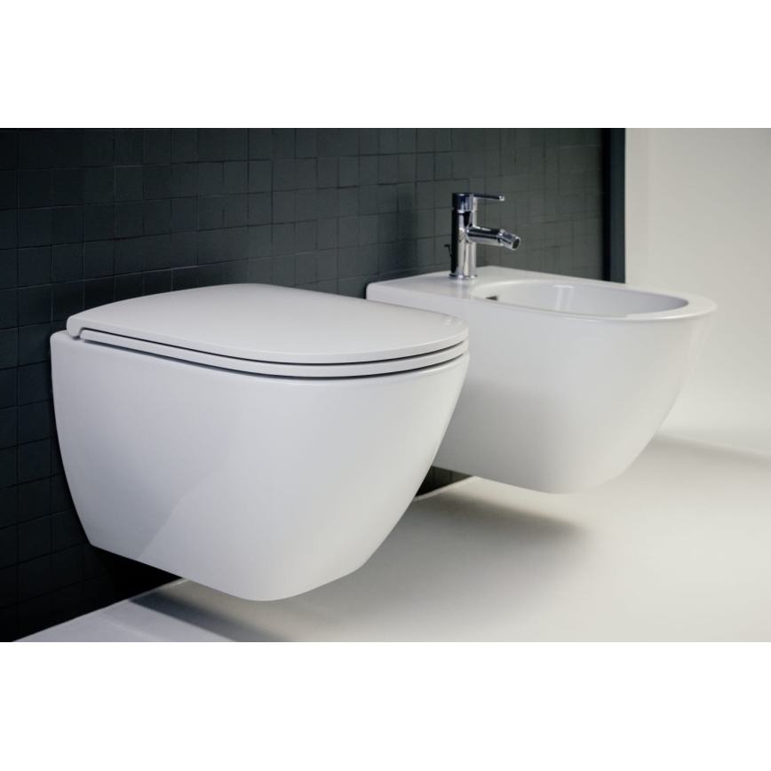 LAUFEN H8660800000001 - Závesné WC LUA keramika/biela + WC sedadlo SoftClose LUA duroplast/biela