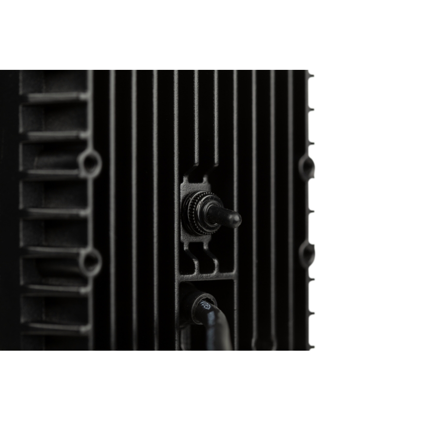 LED Bodové svietidlo pre automobil BLACK LED/30W/10-30V IP69 5700K hranatý