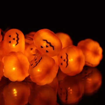 LED Dekoračná reťaz HALLOWEEN 20xLED/3xAA/teplá biela 3,3m tekvica