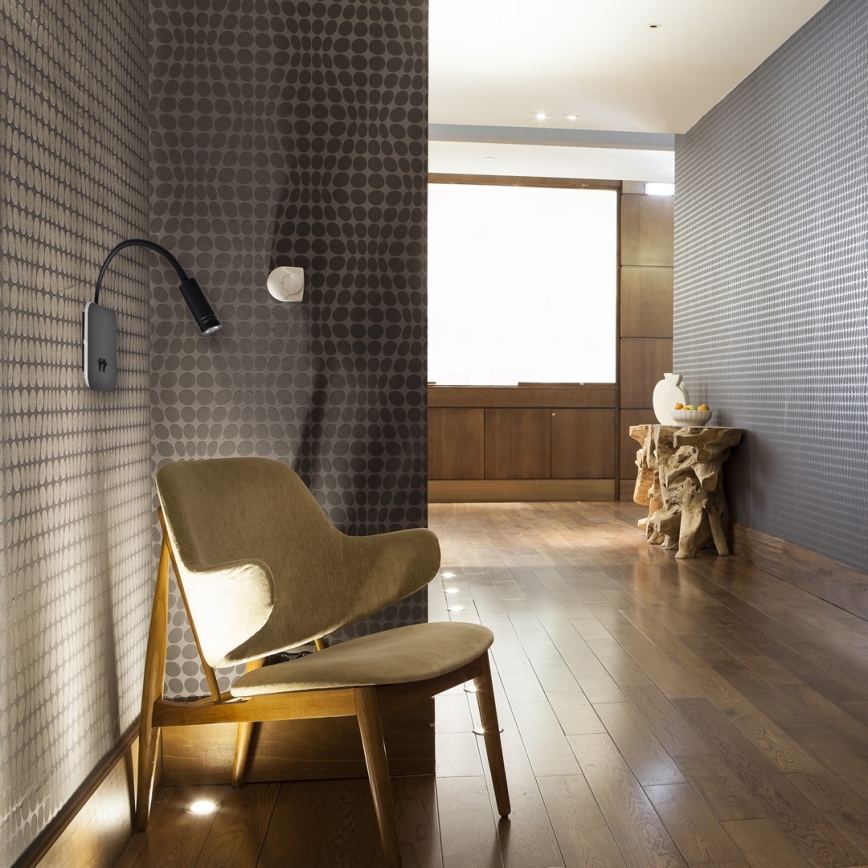 LED flexibilná nástenná lampička BASE LED/8W+LED/2W/230V čierna/strieborná