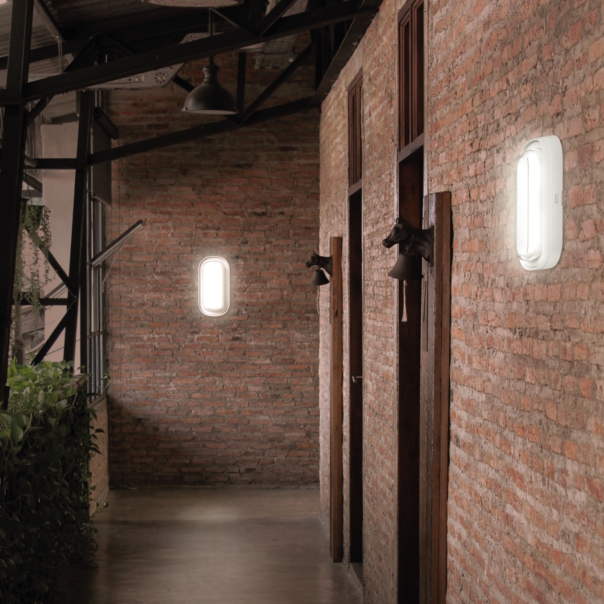 LED Kúpeľňové nástenné svietidlo PASTILO LED/15W/230V 2700/4000/6000K IK10 IP54 biela oválny