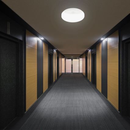 LED Kúpeľňové nástenné svietidlo so senzorom SAMSUNG CHIP LED/15W/230V 3000/4000/6000K IP44 biela