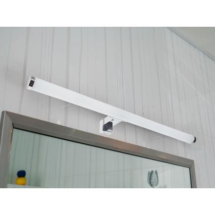 LED kúpeľňové osvetlenie zrkadla LED/12W/230V 59,5 cm IP44 lesklý chróm