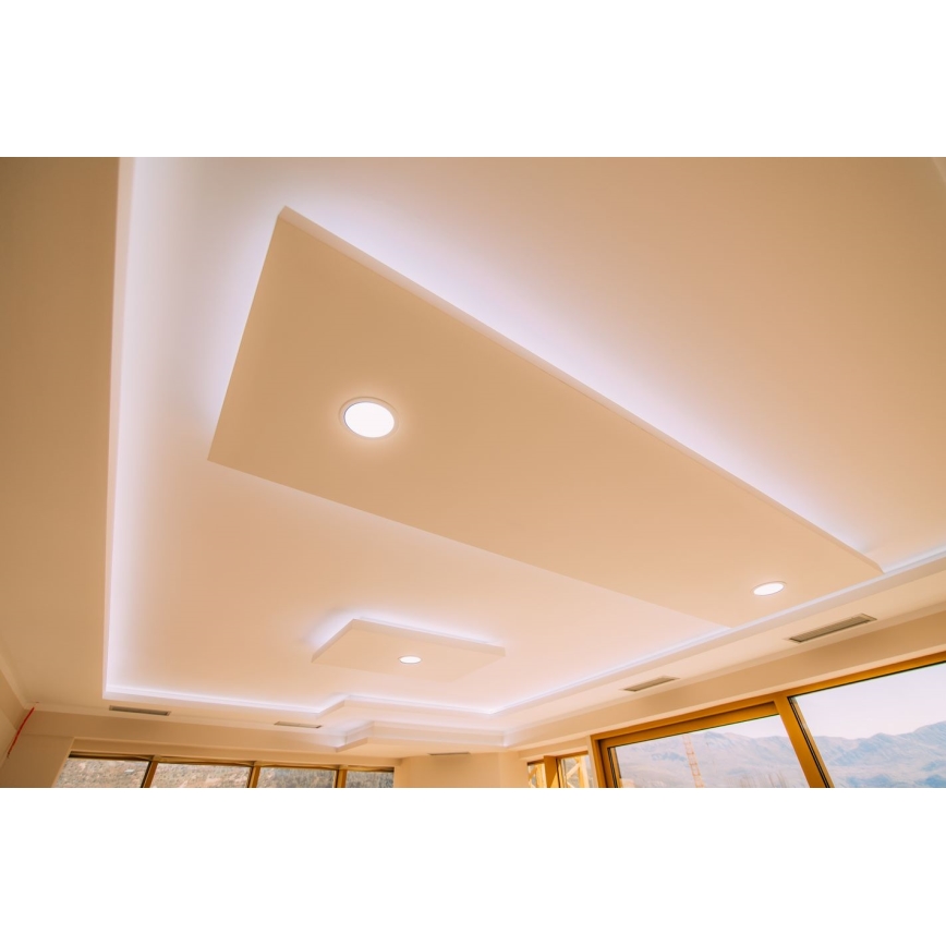 LED Kúpeľňové podhľadové svietidlo VEGA LED/12W/230V 2800K pr. 16,8 cm IP44 snehovo biela