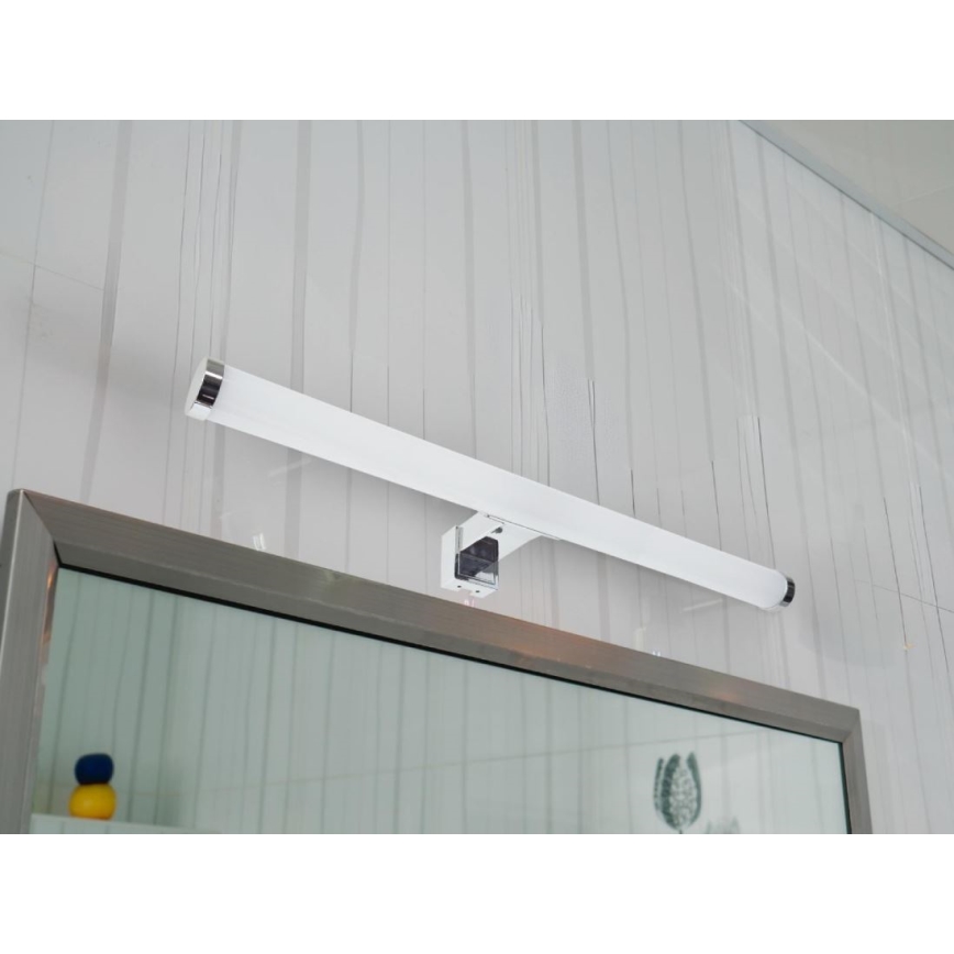 LED Kúpeľňové zrkadlové osvetlenie LED/10W/230V 45 cm IP44 lesklý chróm