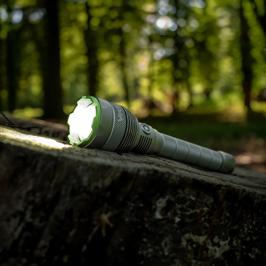 LED Stmievateľná nabíjacia baterka s funkciou powerbanky LED/5V IPX7 10000 lm 2600 mAh
