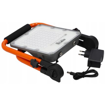 LED nabíjateľný reflektor so stojanom LED/30W/3,2V 4500K 5000 mAh IP65 oranžový