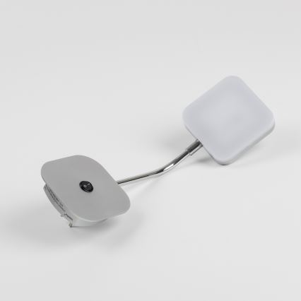 LED Nástenná lampička do zásuvky LED/3,2W/230V lesklý chróm