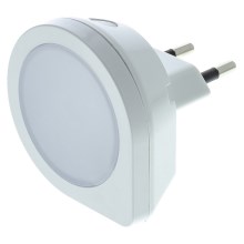 LED Orientačné svietidlo so senzorom do zásuvky LED/0,4W/230V 3000K biela