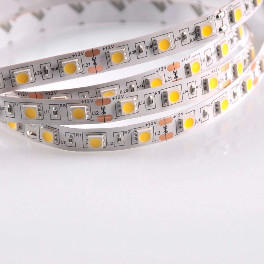 LED Pásik 5m 28W/12V IP20 3000K