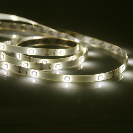 LED pásik kúpeľňový 5m 8,5W /12V IP44 3000K