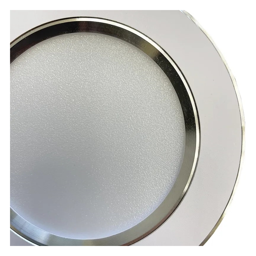 LED Podhľadové svietidlo LED/7,5W/230V 4000K biela/strieborná