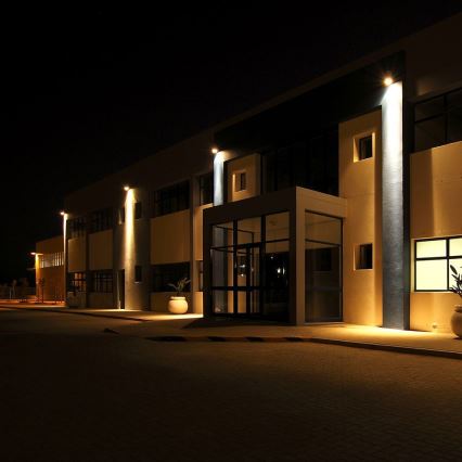 LED Reflektor LED/100W/230V 6500K IP65 čierna