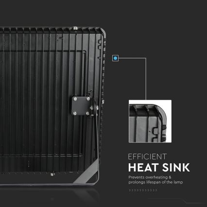 LED reflektor so SAMSUNG čipom/1000W/230V 4000K IP65