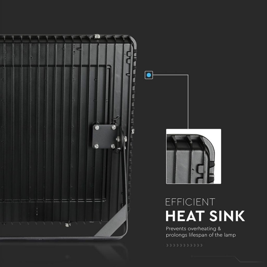 LED reflektor so SAMSUNG čipom/1000W/230V 4000K IP65