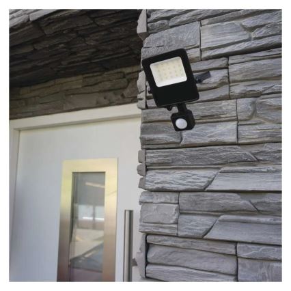 LED Reflektor so senzorom VISIO LED/30W/230V 4000K IP65