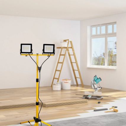LED reflektor so stojanom 2xLED/30W/230V 6500K IP65 žltý