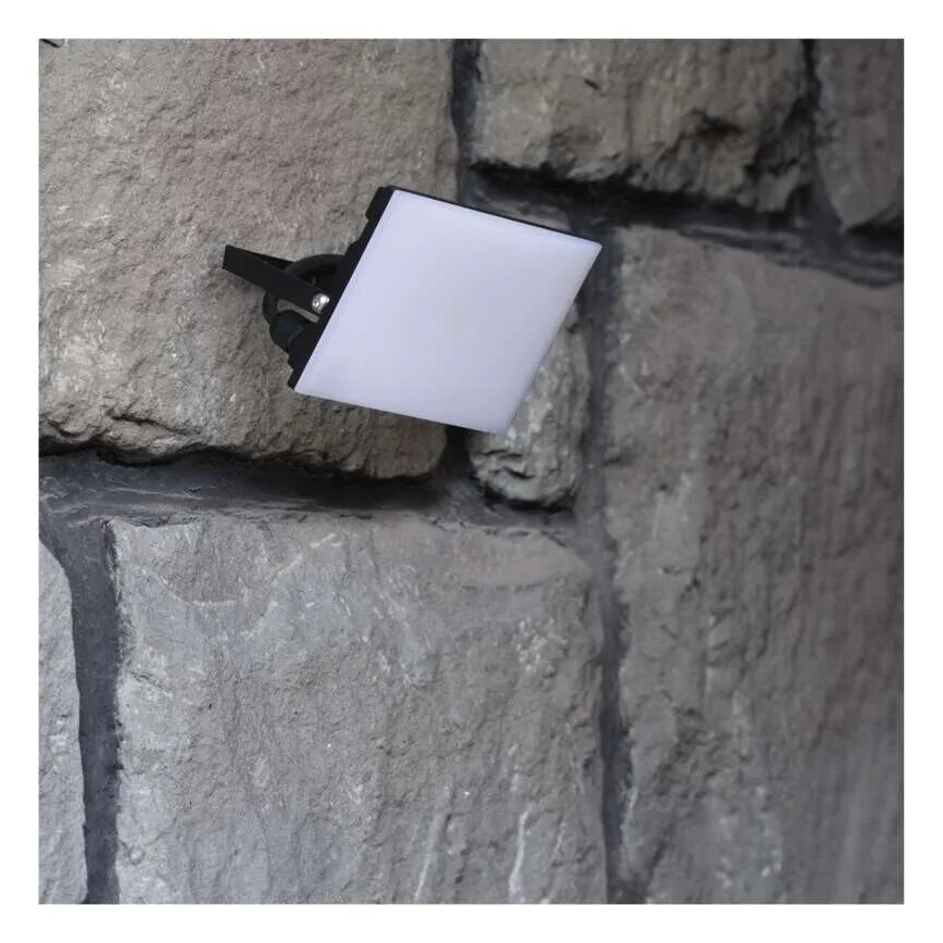 LED Reflektor TAMBO LED/20W/230V 4000K IP65
