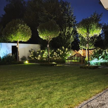 LED RGBW Stmievateľná vonkajšia lampa BLAKE 1xGU10/4,8W/230V IP65 + diaľkové ovládanie