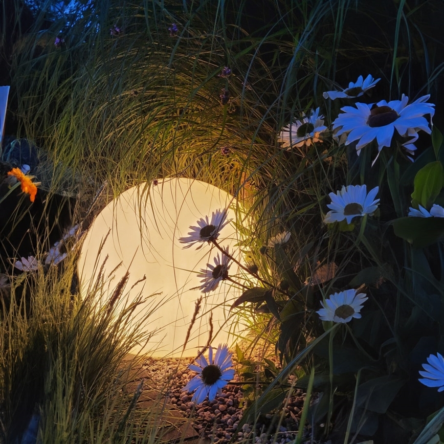 LED RGBW Stmievateľná vonkajšia lampa GLOBO 1xE27/9W/230V 2700-6500K pr. 40 cm IP44 Wi-Fi