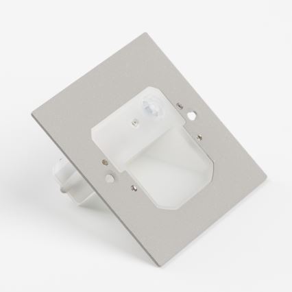 LED schodiskové svietidlo so snímačom pohybu a súmraku LED/1,5W/230V 3000/4000/6000K biela