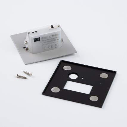 LED schodiskové svietidlo s pohybovým a súmrakovým senzorom LED/1,5W/230V 3000/4000/6500K čierne