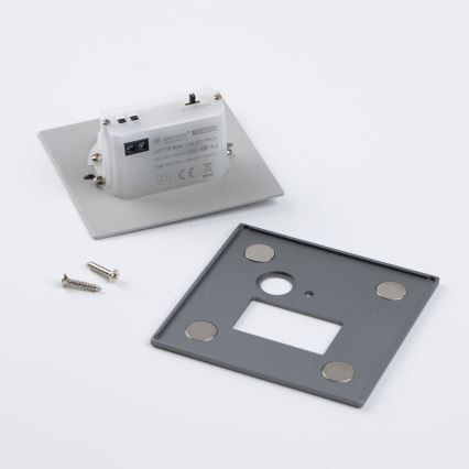 LED schodiskové svietidlo so snímačom pohybu a súmraku LED/1,5W/230V 3000/4000/6500K strieborné