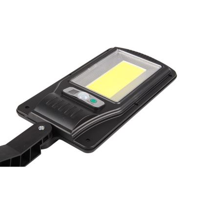 LED Solárna pouličná lampa so senzorom LED/2,5W/5V IP44 + diaľkové ovládanie