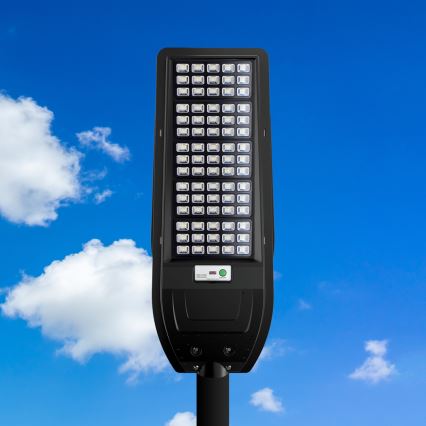 LED Solárna pouličná lampa VIA 200W/20000 mAh 3,2V 6000K IP54 + diaľkové ovládanie