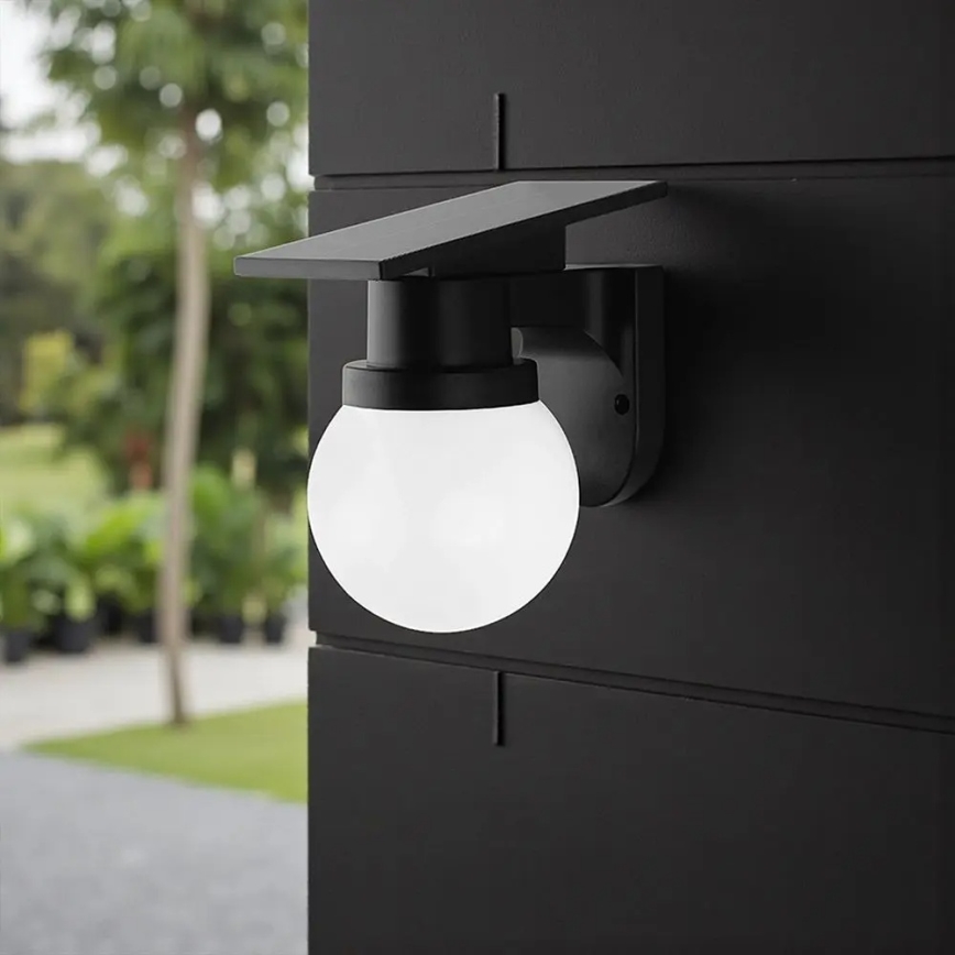 LED solárna nástenná lampa LED/3,7V 3000/4000/6400K IP54 1800 mAh čierna + diaľkové ovládanie