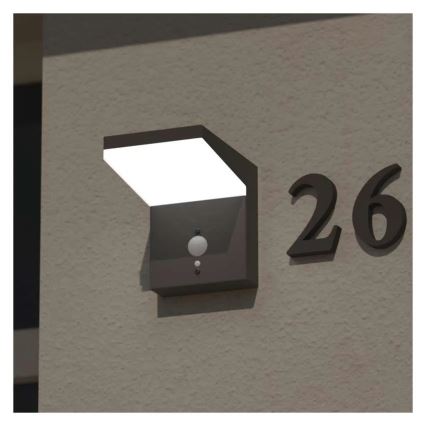 LED Solárne nástenné svietidlo so senzorom LED/4,4W/3,7V 2200 mAh IP44