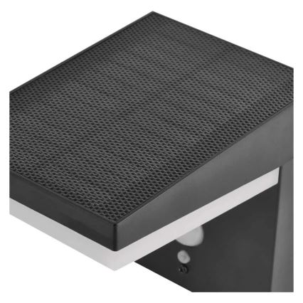 LED Solárne nástenné svietidlo so senzorom LED/4,4W/3,7V 2200 mAh IP44