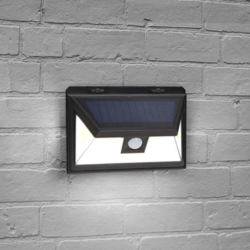 LED Solárne nástenné svietidlo so senzorom LED/5W/5,5V IP65