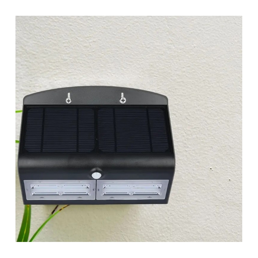 LED Solárne nástenné svietidlo so senzorom LED/7W/3,7V 4000K IP65 4000 mAh čierna