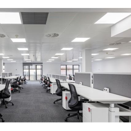 LED Stmievateľný podhľadový panel CAPRI LED/25/36/40W/230V 3000/4000/5700K UGR&lt;19 IP44 60x60 cm