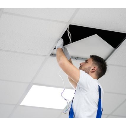 LED Stmievateľný podhľadový panel CAPRI LED/25/36/40W/230V 3000/4000/5700K UGR&lt;19 IP44 60x60 cm