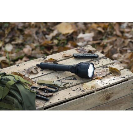 LED Stmievateľná nabíjacia baterka LED/30W/5V IPX7 3000 lm 8400 mAh