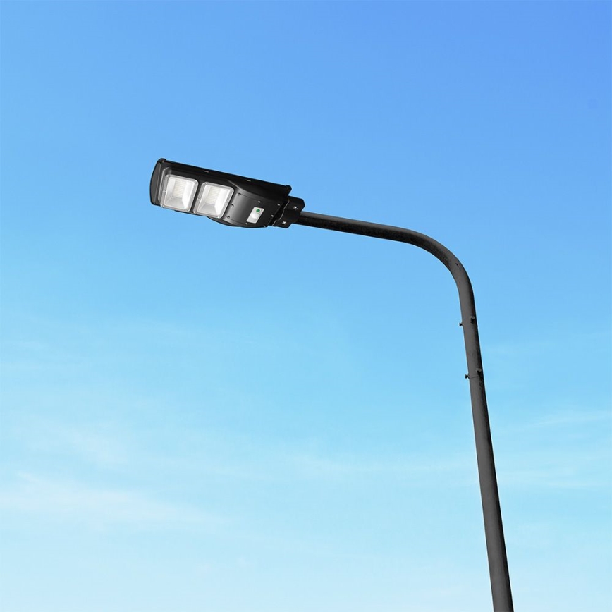LED Stmievateľná solárna pouličná lampa so senzorom pohybu a súmraku LED/8W/3,2V 6000K IP65 9000 mAh čierna + diaľkové ovládanie